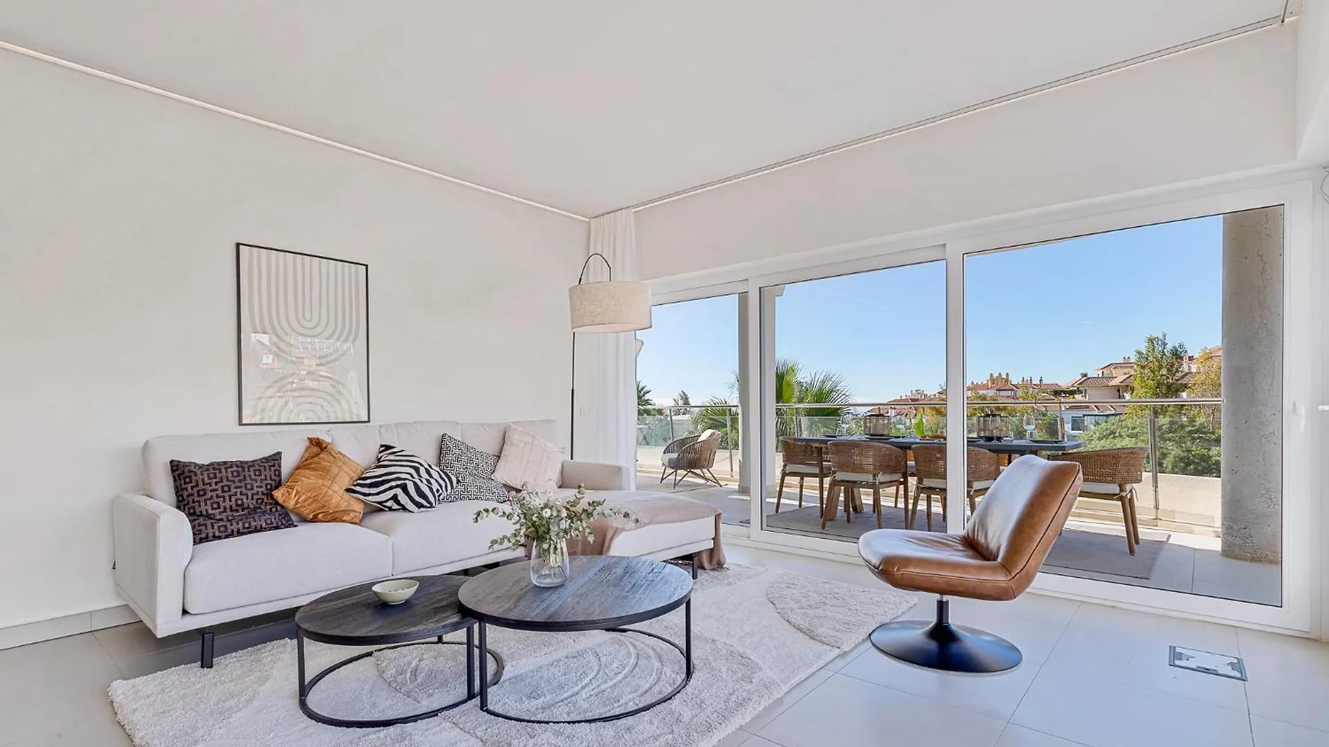 Luxurious 3-Bed And 3 Bathroom Apartment - Reserva Del Higueron Malaga