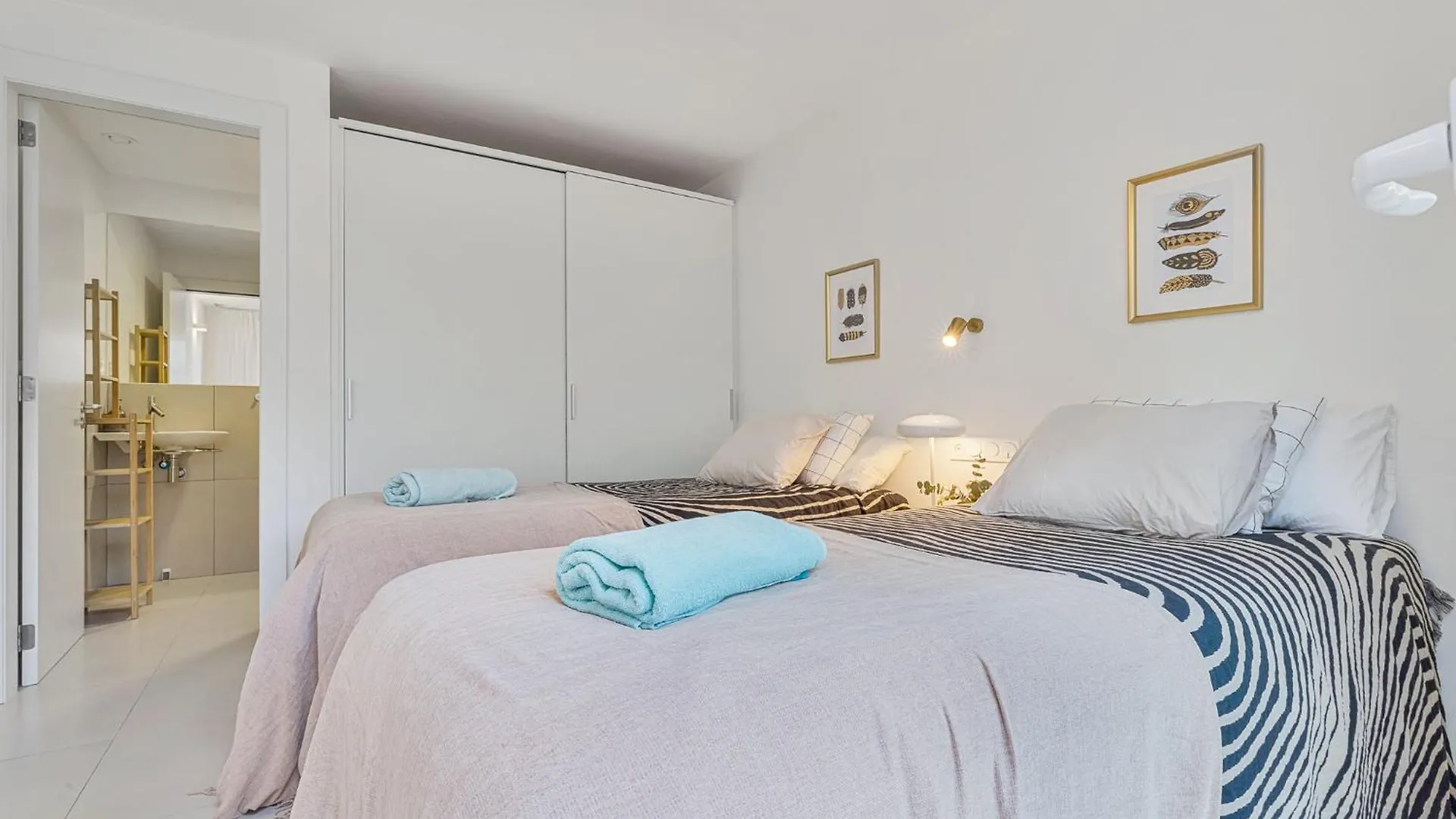 Luxurious 3-Bed And 3 Bathroom Apartment - Reserva Del Higueron Malaga Spain